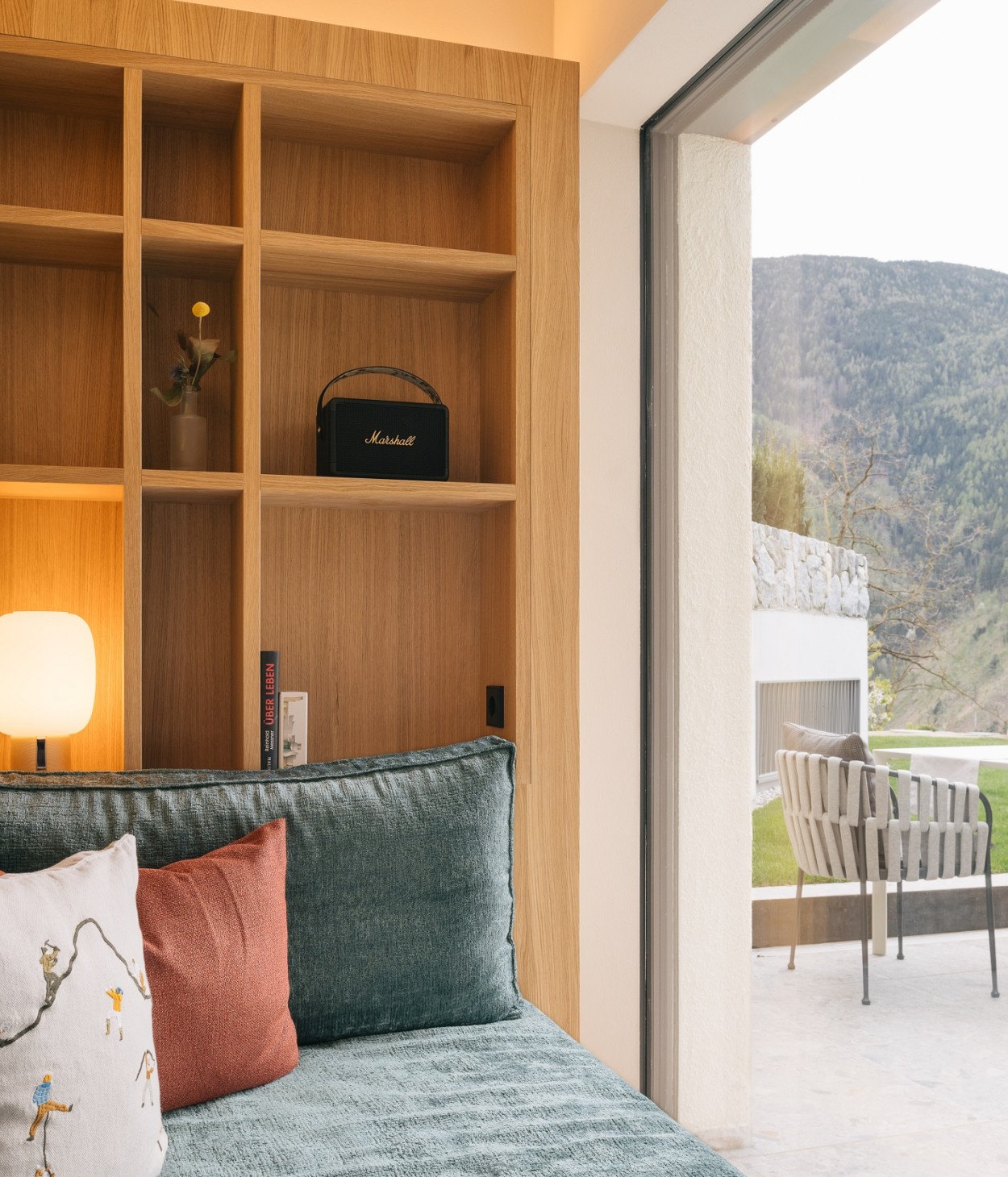 Große Loggia in der exclusiven Ferienwohnung Tilia Südtirol Bozen